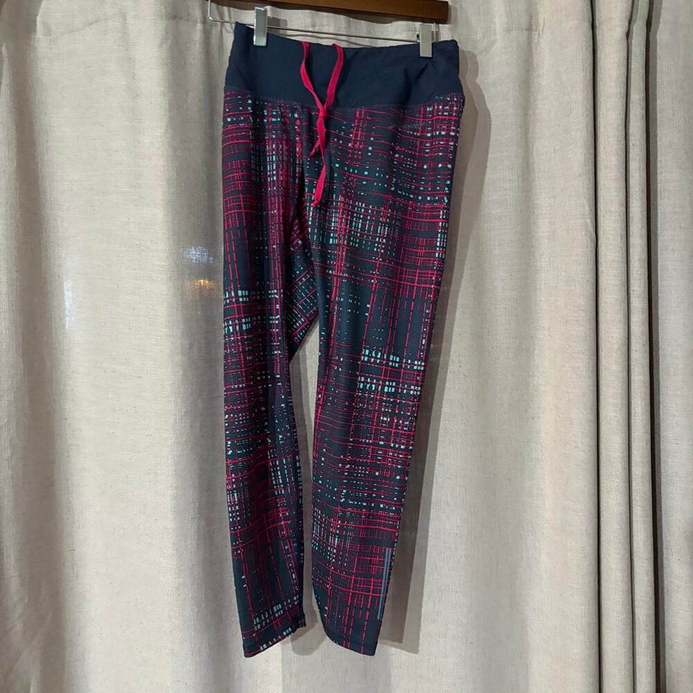 Brooks pink black leggings